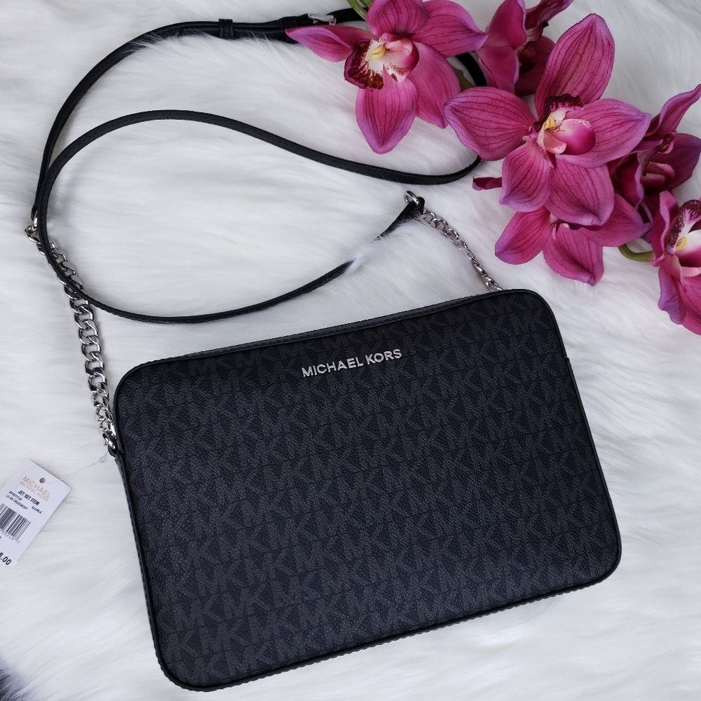 🌺NWT Michael Kors LG EW crossbody bag Black XBODY - Picture 2 of 8